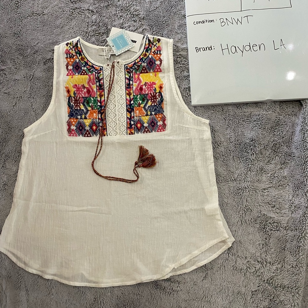 Hayden LA beautiful tank top
